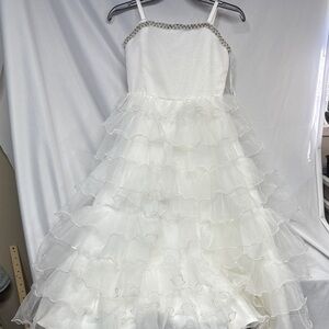 Tip Top USA Elegant White pearl and gems Ruffled Kids tiered lined Dress 10